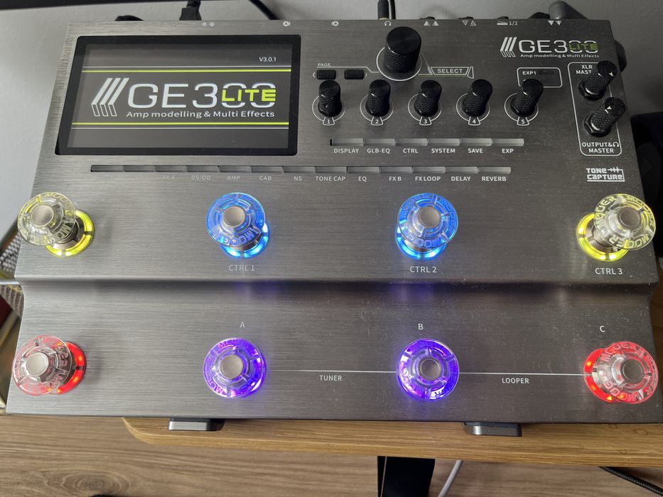 MOOER GE300 ほぼ新品 MOOER GE300 送料無料 | Sound House