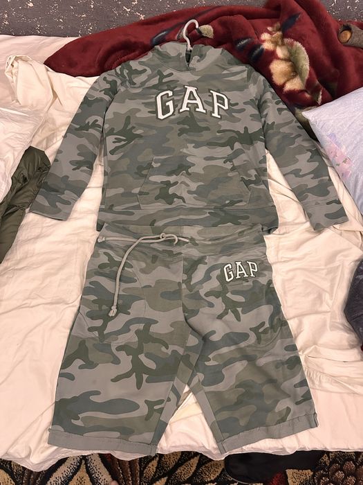 Костюм GAP(був привезений зі США)