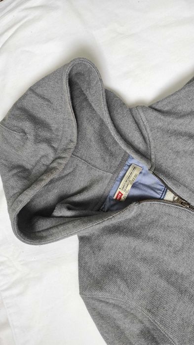 Худі чоловічий Levis 

розмір: M
