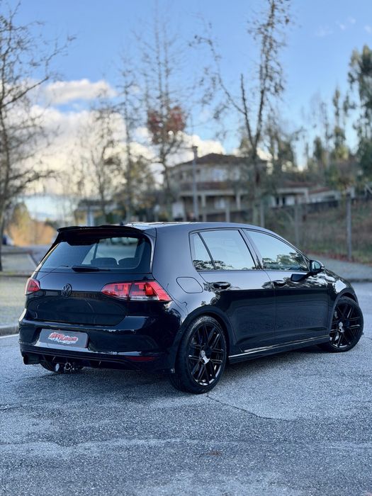 AVVOLKSWAGEN GOLF 7 R-Line