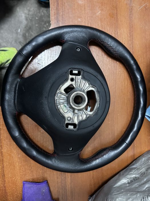 Продам кермо ( руль ) BMW F30 F32 F15 з підігрівом