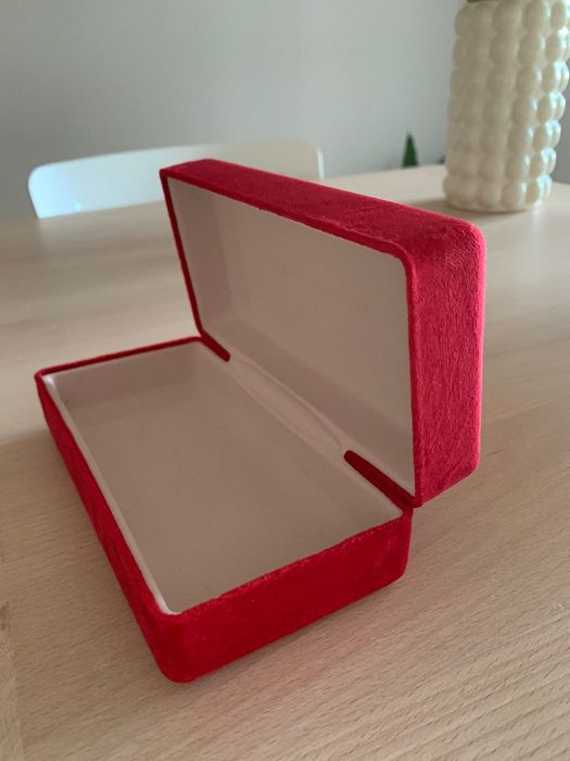 Etui na Okulary Carolina Herrera Welur Nowe