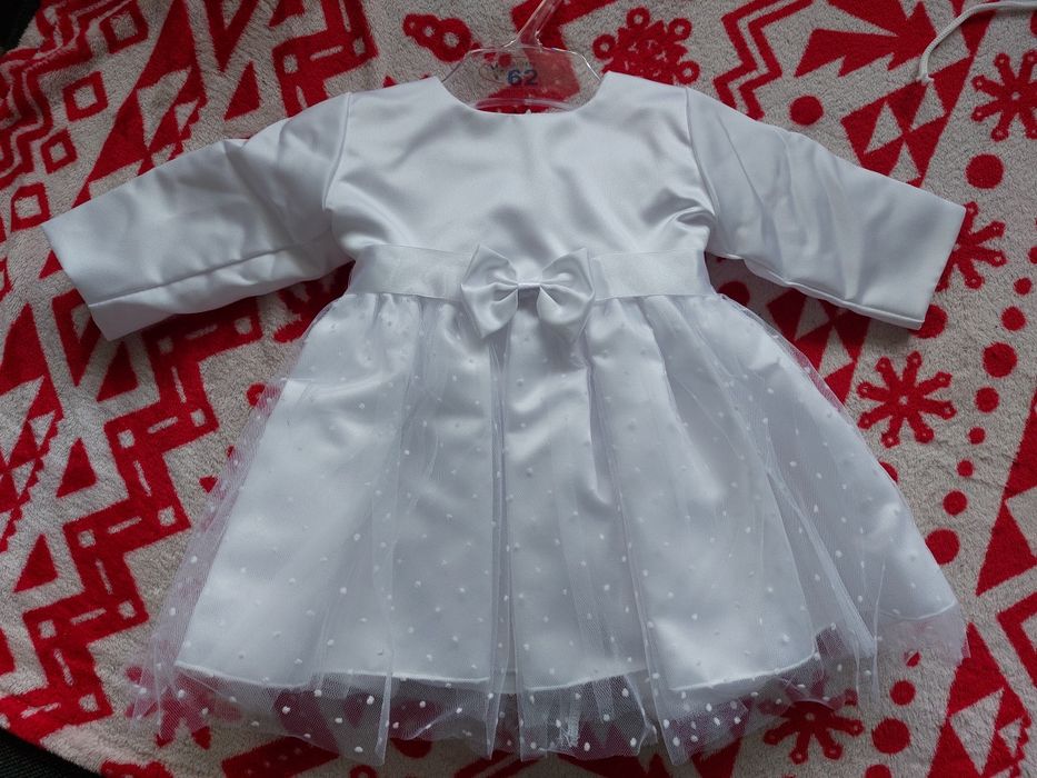 Ubranko zimowe do chrztu dla dziewczynki 62
