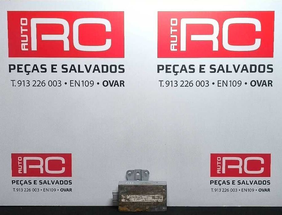 Módulo Eletrónico 8598A-05010 - TOYOTA AVENSIS três volumes