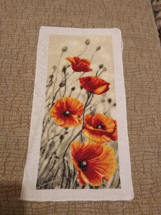 продам вишиті картини