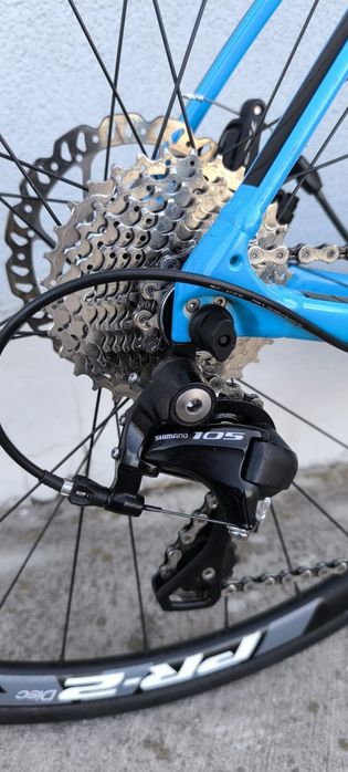 GIANT DEFY 1 DISC , Shimano 105 (hamulce tarczowe), Rozmiar XL