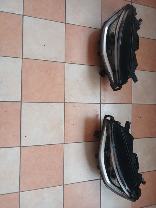 Ціна за пару! Фари оригінал  id.4 матричні  ідеал з блоками 11G941035