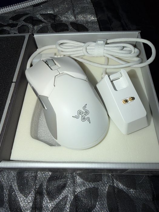 Razer Viper ultimate Mercury