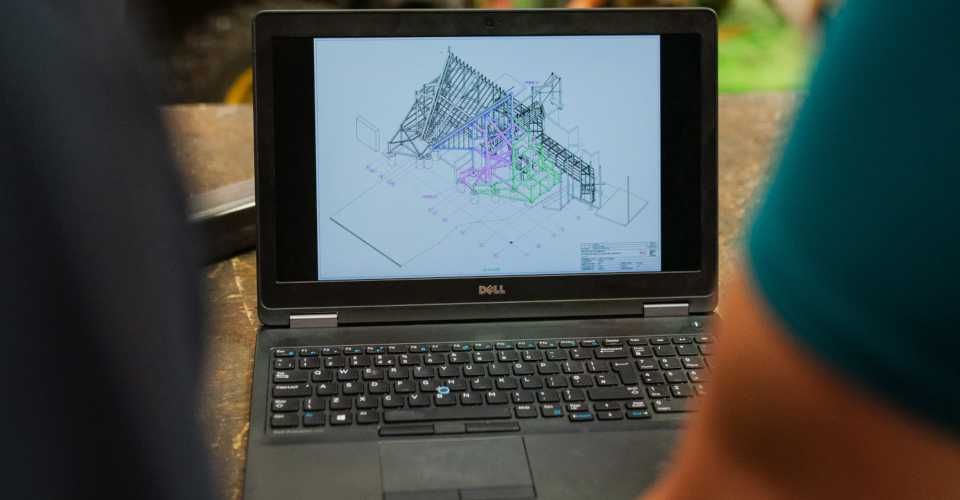 DELL PROFISSIONAL workstation I7 3,9GHZ 32GB 2 GRAFICAS