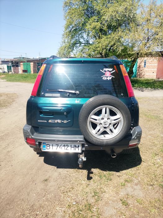 Продам Honda CR-V