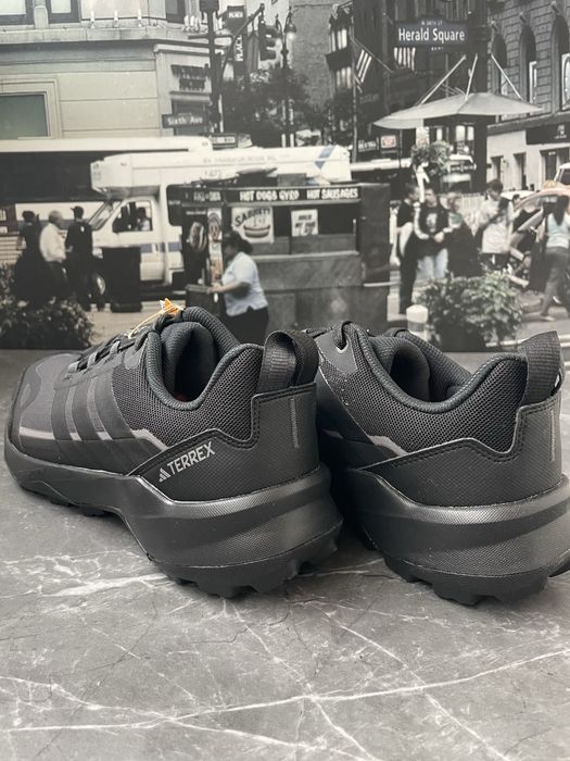 Кросівки  Adidas  Terrex Skychaser AX5 GTX  GORE-TEX (оригінал) 43