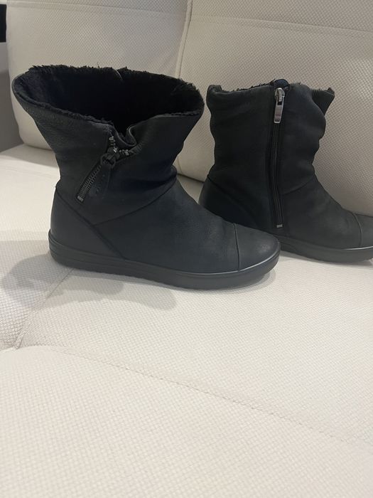 Продам ботинки Ecco