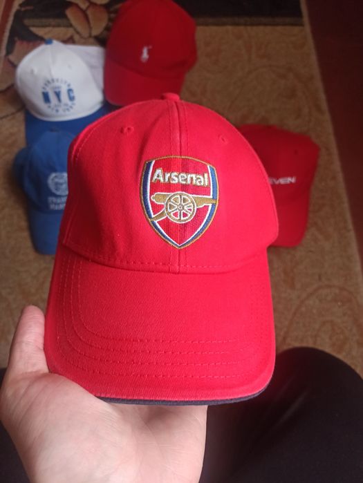 Кепка ,бейсболка спортивная