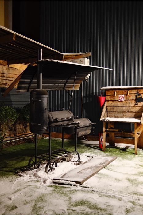 Лазня на дровах, чан, погодинна оренда з будинком