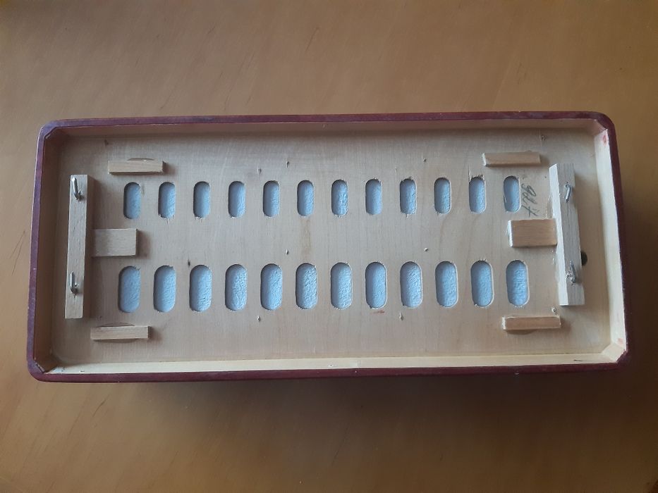 Korpus akordeonu sputnik