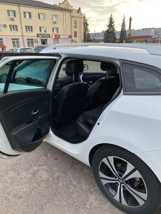 Renault Megane 2011 VIN VF1KZ1S0645360987 фото оголошення 8 з 16
