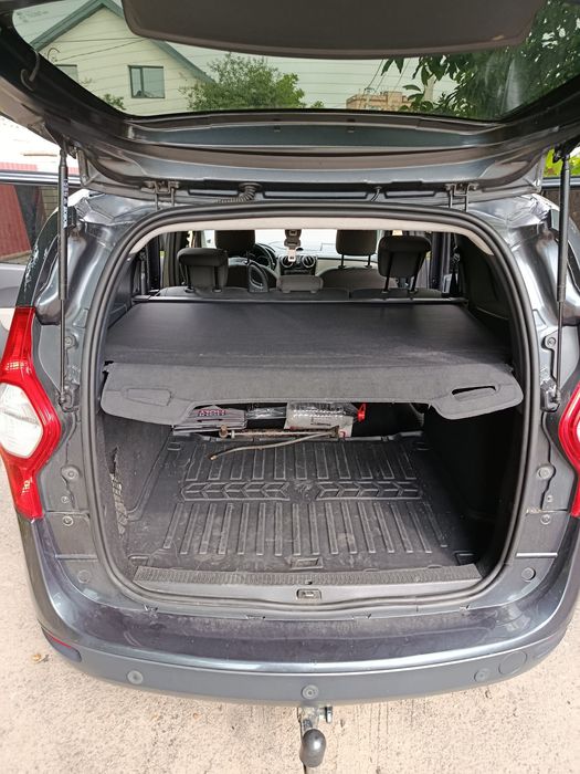 Dacia Lodgy 2013
