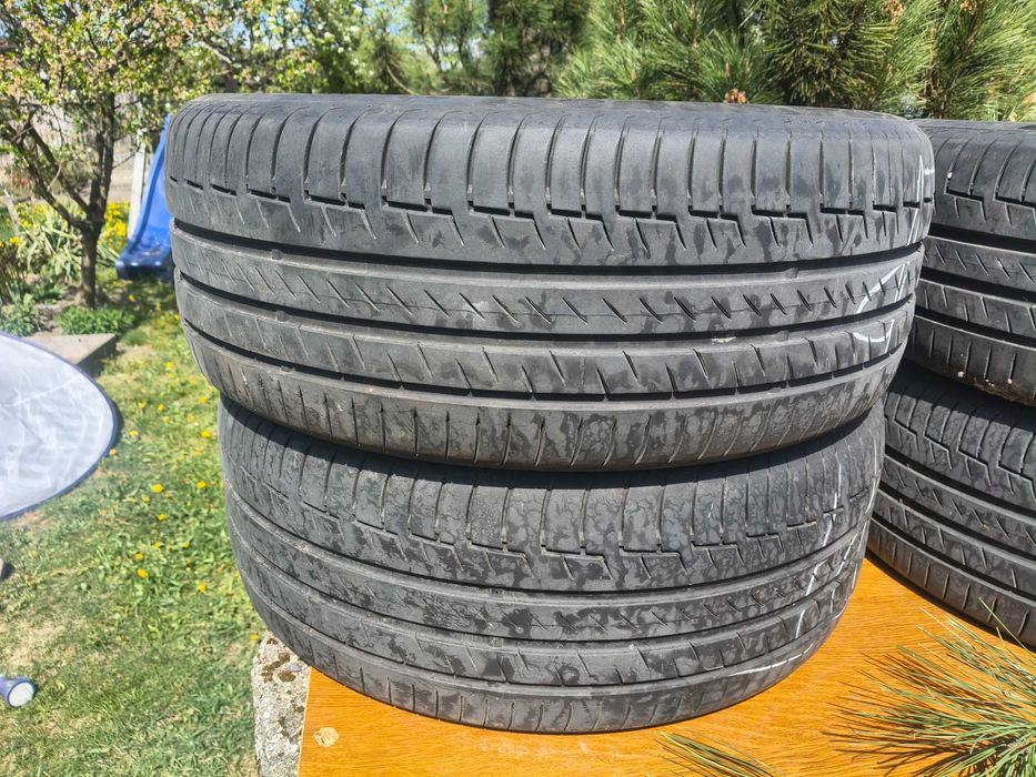 Opony CONTINENTAL Premium contact 6,  235/50/19 V XL