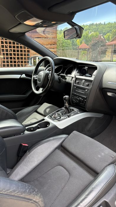 Audi A 5 Coupe 2.0 tdi 177 km 2010