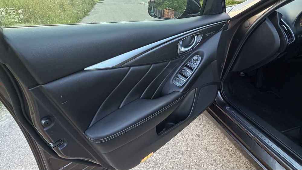 Infiniti Q50 2.0 t