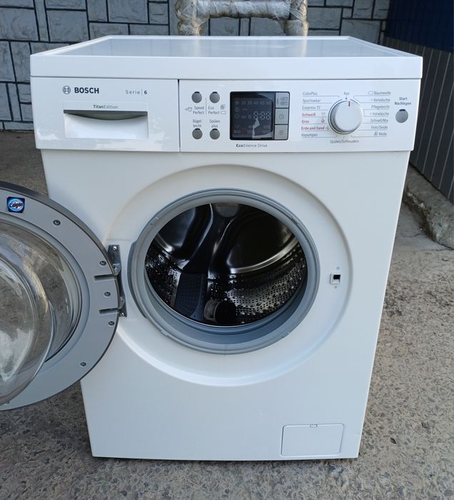 Пральна машина Бош Bosch Germany WAQ28477EX Titan Edition Series 6
