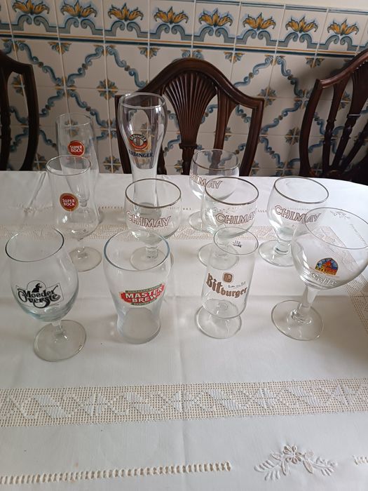 Vendo copos de cerveja  diferentes para colecionar