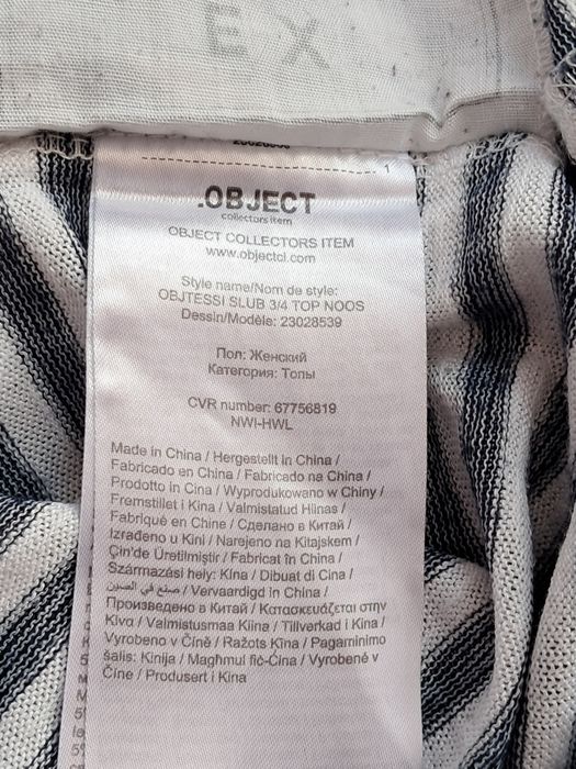 Letnia wyprzedaż. Damska bluzka firmy Object.