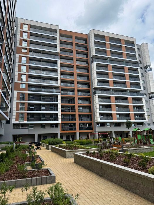 Pojedyncze miejsce postojowe + piwnica KRASZEWSKIEGO 45B Nowe Bojary