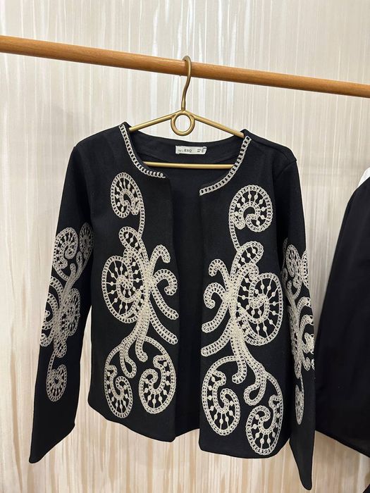 Вишитий піджак, піджак з вишивкою