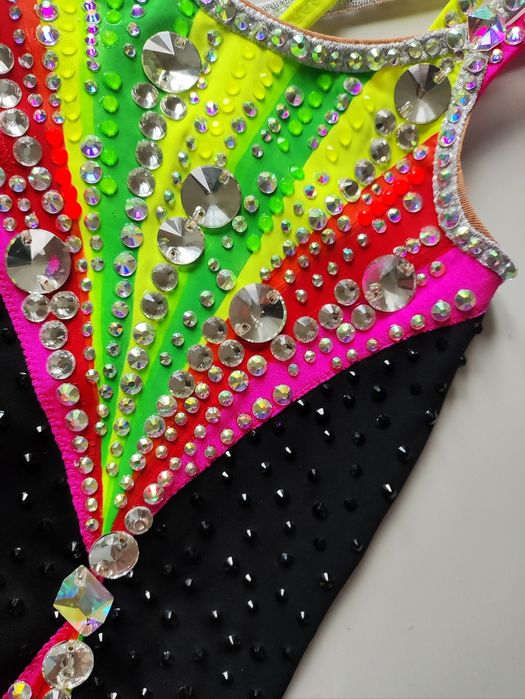 Купальник для художньої гімнастики. Купальник для художественной гимна