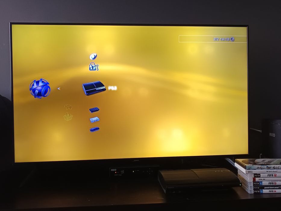 PS3 PlayStation 3 Super Slim 500GB Desbloqueada