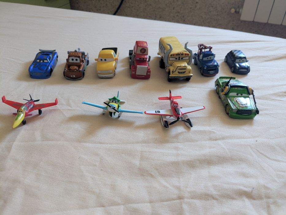 Mattel Неймовірний Автодром Флорида Cars Ultimate Florida Speedway. Mattel Моторизований трек Cars Оврога грому. Машинки з м/ф Тачки 3. Швидкий старт
