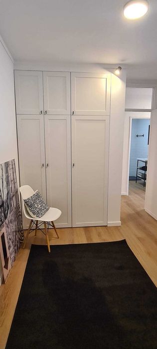 Arrenda-se apartamento T1+1 open space. Telemovel: 91 270 40 86