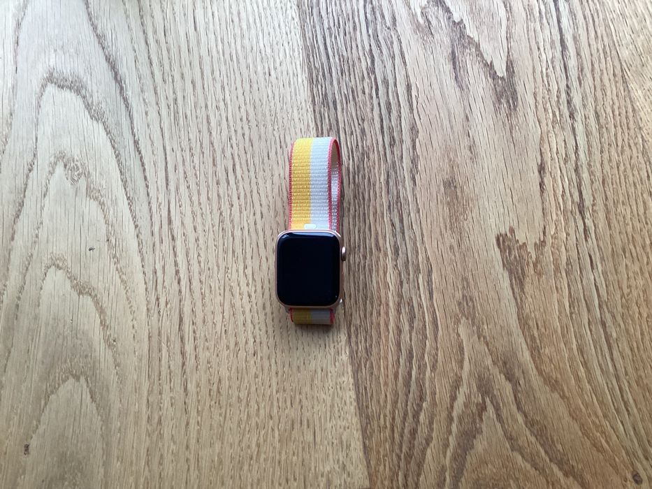 Smartwatch Apple Watch SE