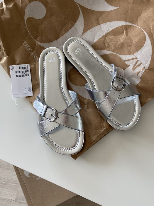 Шльопанці, босоніжки h&m нові