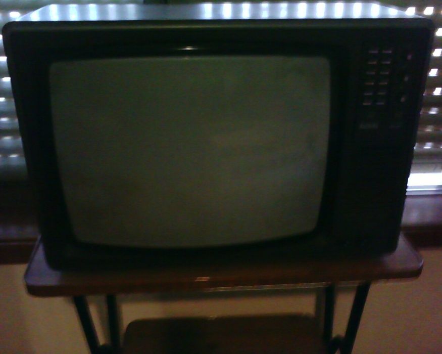 Televisão Radiola Color