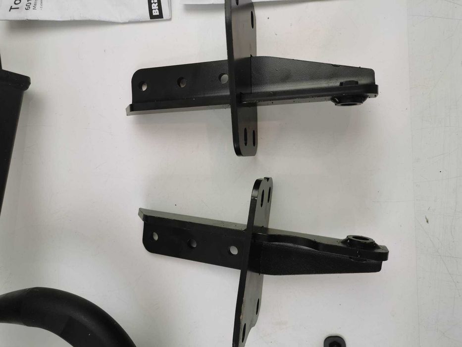 Brink hak holowniczy Mercedes-Benz Klasa C Sedan W205 , 14-21 R