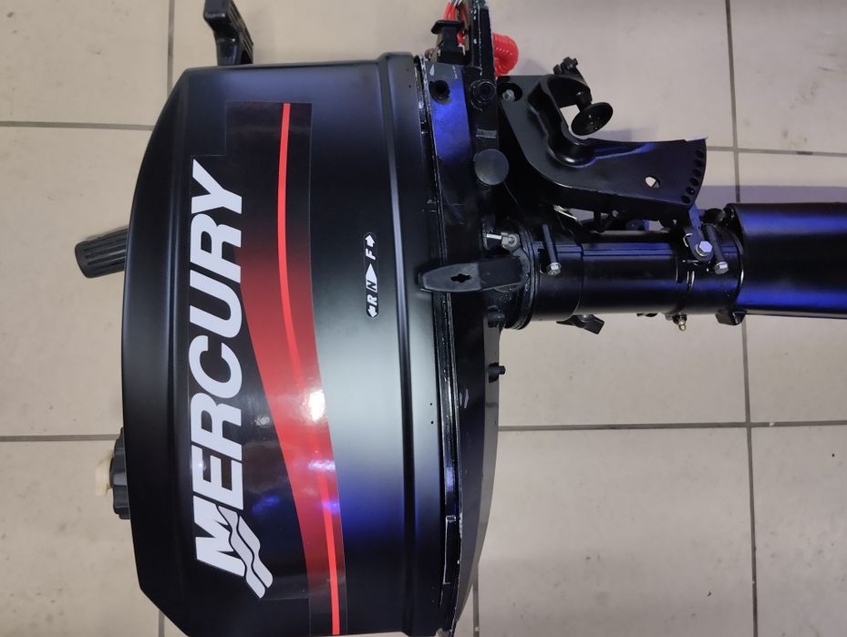 Двигун для човна  Mercury 4.0