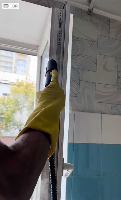 Прибирання Київ. Клінінгові послуги. Хімчистка.