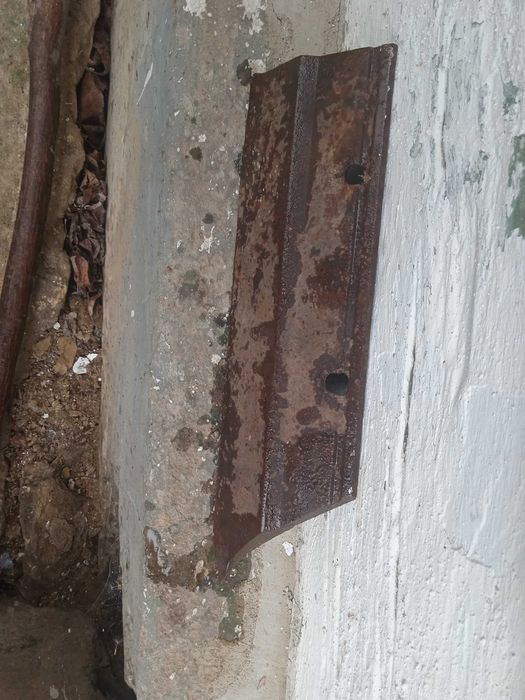 Плуг ПН 1 -35. Б/У