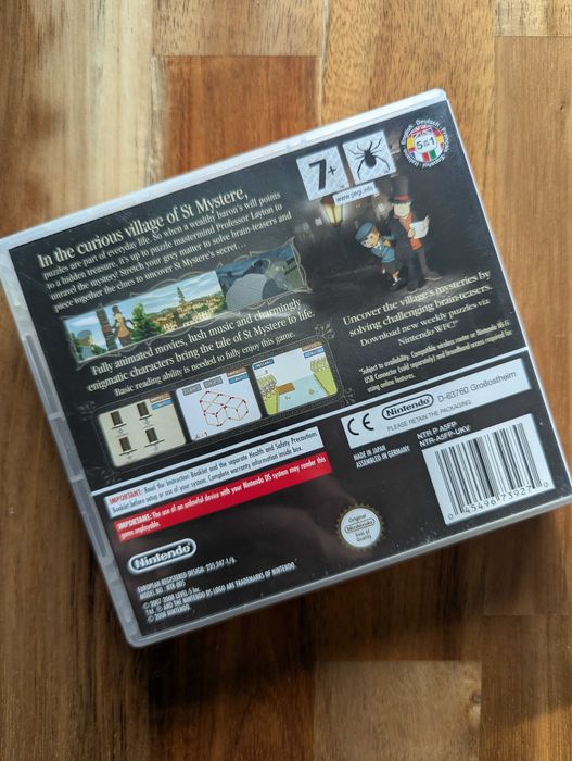 Professor Layton and the Curious Village - DS