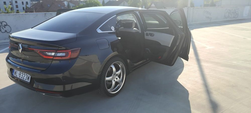 Renault Talizman Initiale Paris