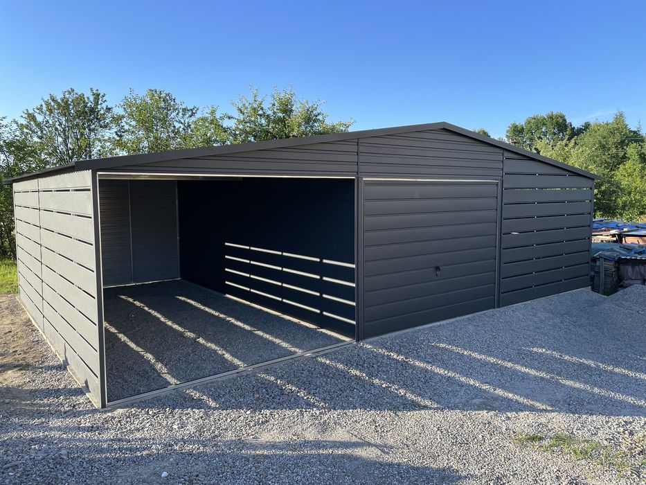 Garaż bladzany 6x5, plus wiata 3x5, plus pomieszczenie dospodarcze 3x5