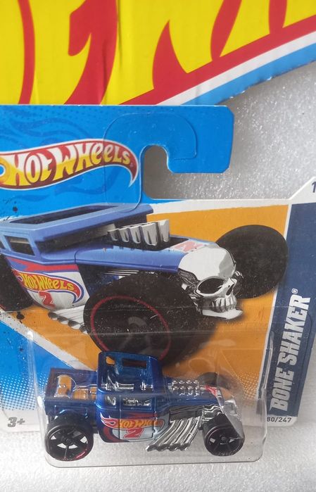 Bone shaker Hot Wheels
