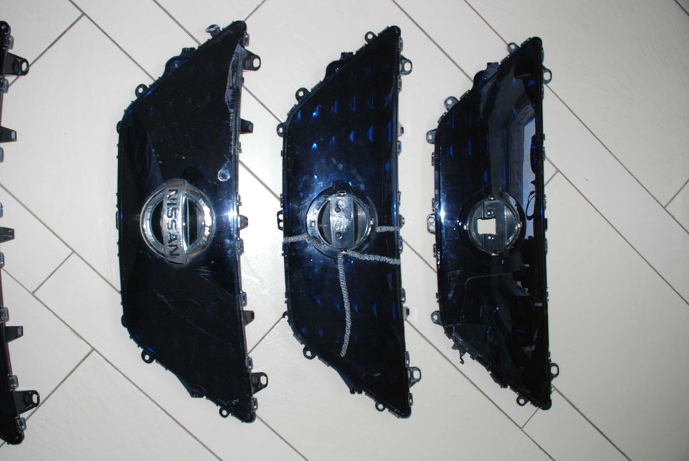 решётка радиатора бампера Nissan Leaf  Ніссан Ліф  Ниссан Лиф 2 ZE 1