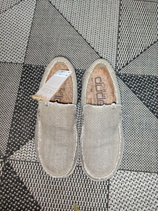 Макасіни Hey dude