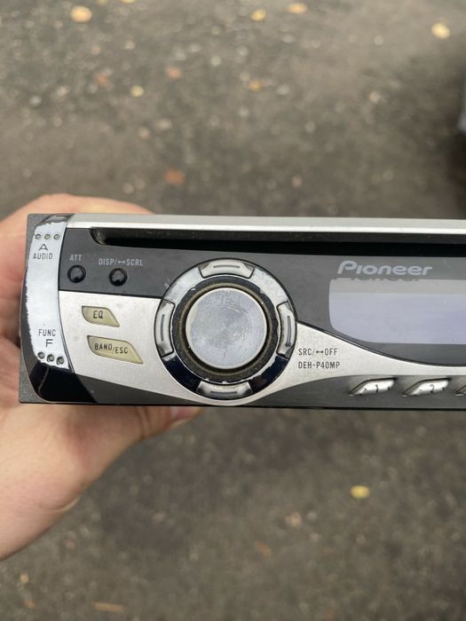 Продам автомагнитолу pioneer