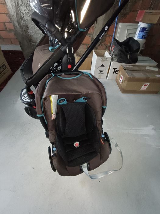 Carrinho de bebê mais Kit completo