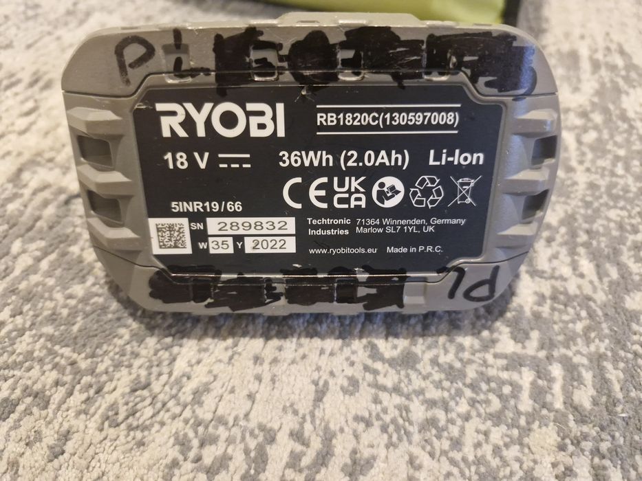 Ryobi-zestaw wiertako-wkretarka, bateria 2.0 Ah, lampa i torba