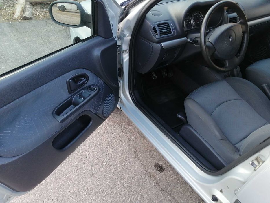 Renault Clio 1.4 16v бензин.кондиціонер.